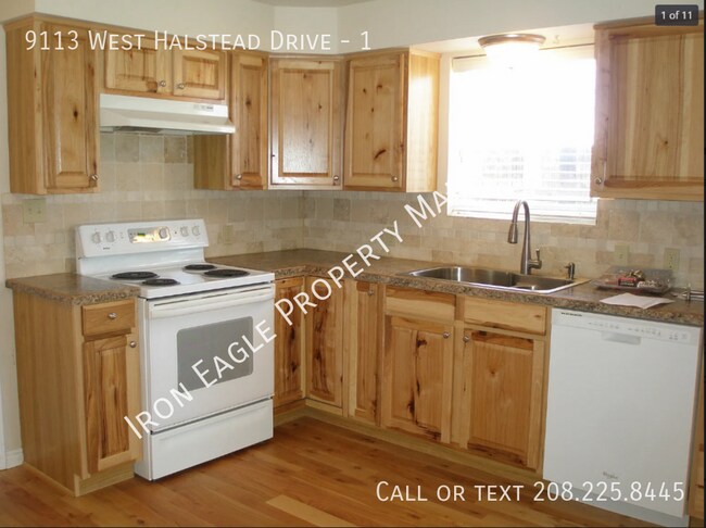 Building Photo - 9113 W Halstead Dr