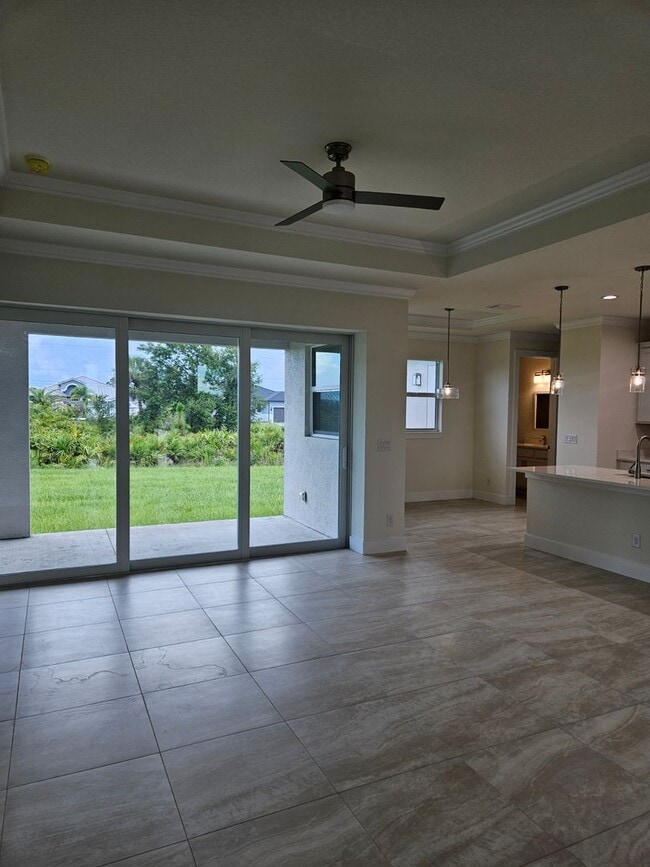 Building Photo - Beautiful place to call home