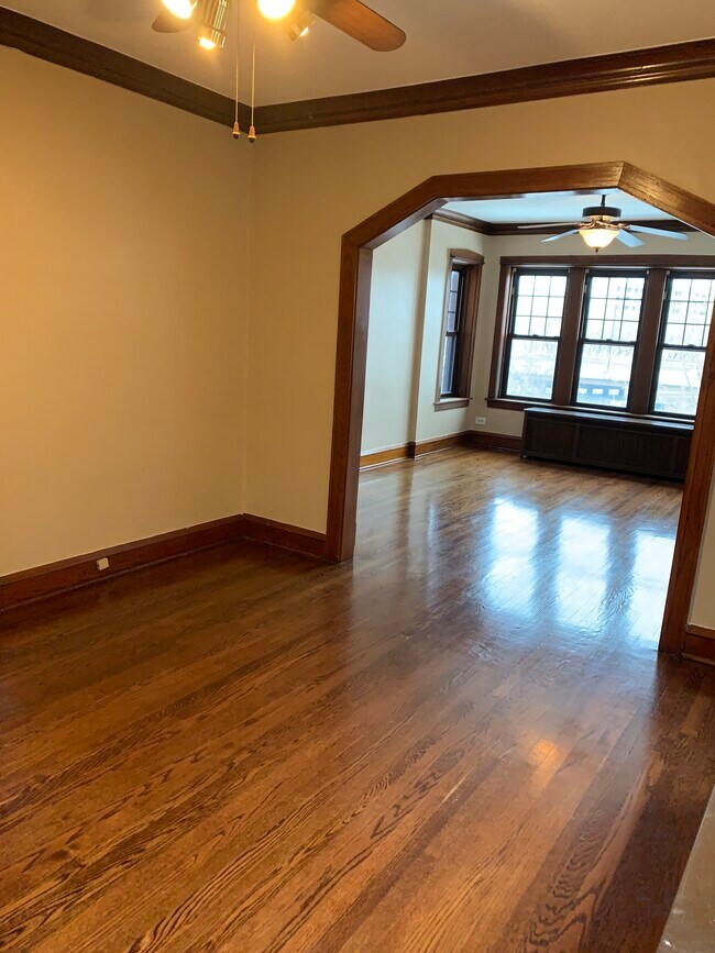 Dining Room - 5046 N Parkside Ave