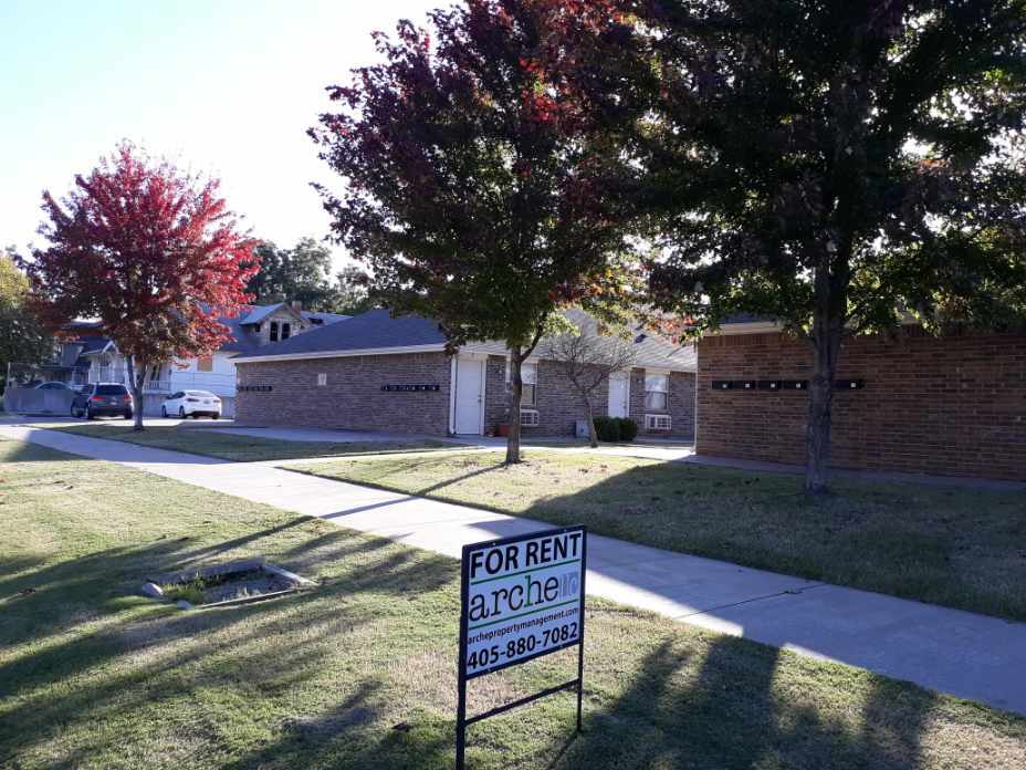 Photo - 210 S Husband St (Stillwater, OK)