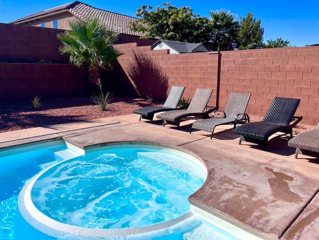 Building Photo - 4077 Gritton St