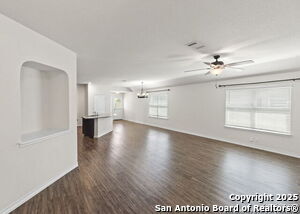 Building Photo - 412 Town Frk