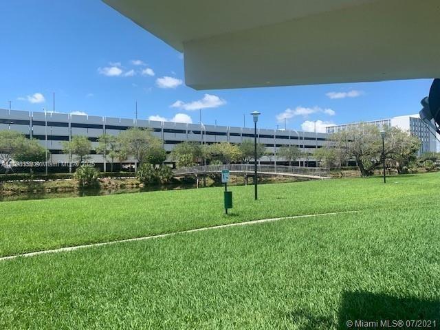 Foto del edificio - 7420 SW 82nd St