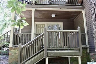 Building Photo - 2128 Greenwood Pl SW