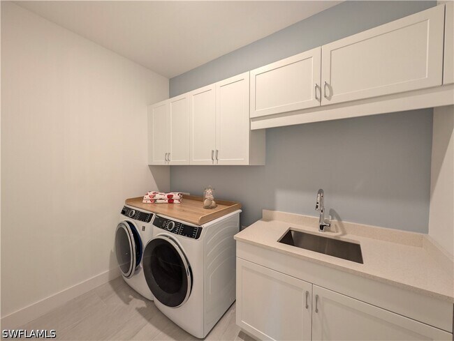 Building Photo - 9077 Wisteria Wy