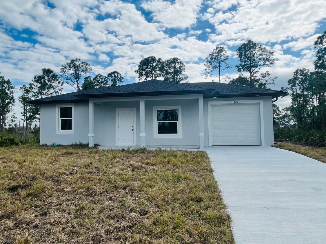 BRAND NEW ONE BEDROOM, ONE BATH-ONE CAR GARAGE- LEHIGH ACRES - BRAND NEW ONE BEDROOM, ONE BATH-ONE CAR GARAGE- LEHIGH ACRES