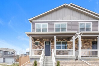 Building Photo - 13476 Oneida Ln