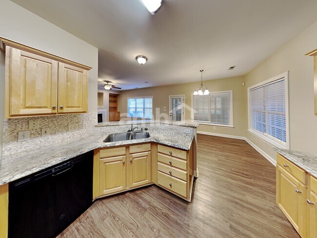 Foto del edificio - 2003 Monaco Ct