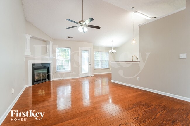 Building Photo - 16234 Greybriar Forest Ln