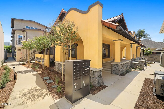Foto del edificio - 834 N Fair Oaks Ave