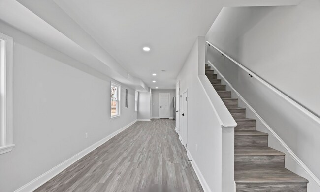 Building Photo - Sparrow Point #B