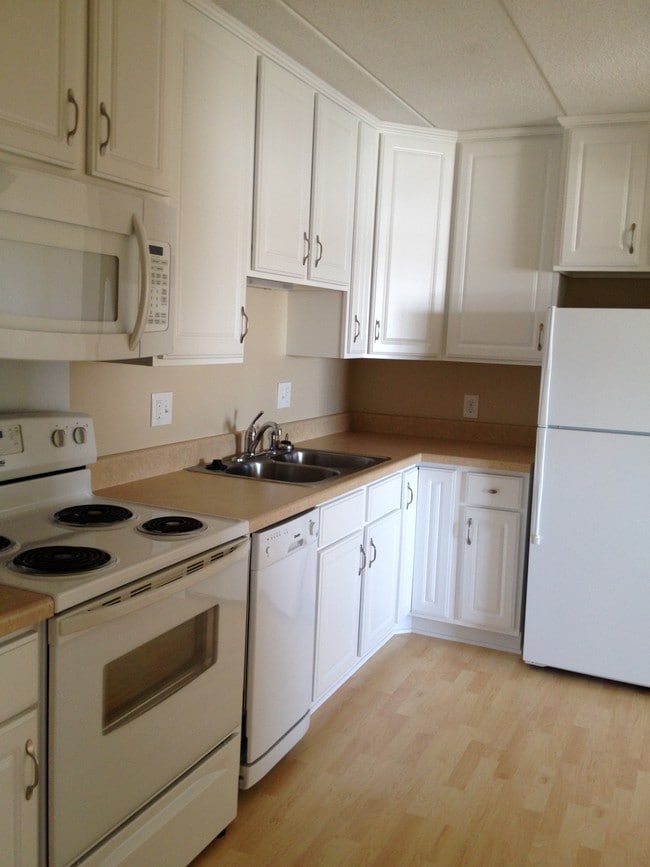 Lincoln Center Senior Apartments Apartments in Chisholm, MN