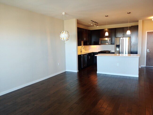 Foto del edificio - Top floor 2bd 2 bath condo conveniently located in Broomfield!