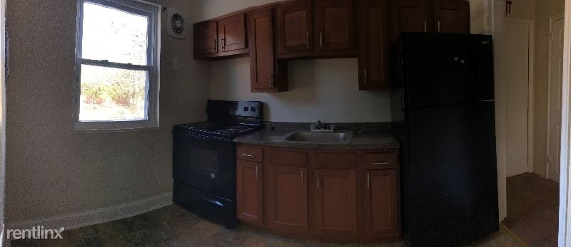 Primary Photo - 2 br, 1 bath Apartment - 532 coventry rd