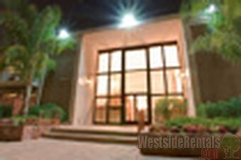 Foto principal - 14411 Kittridge St