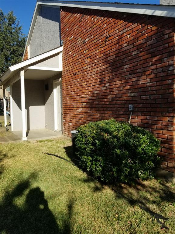 Building Photo - 7409 Bogart Dr