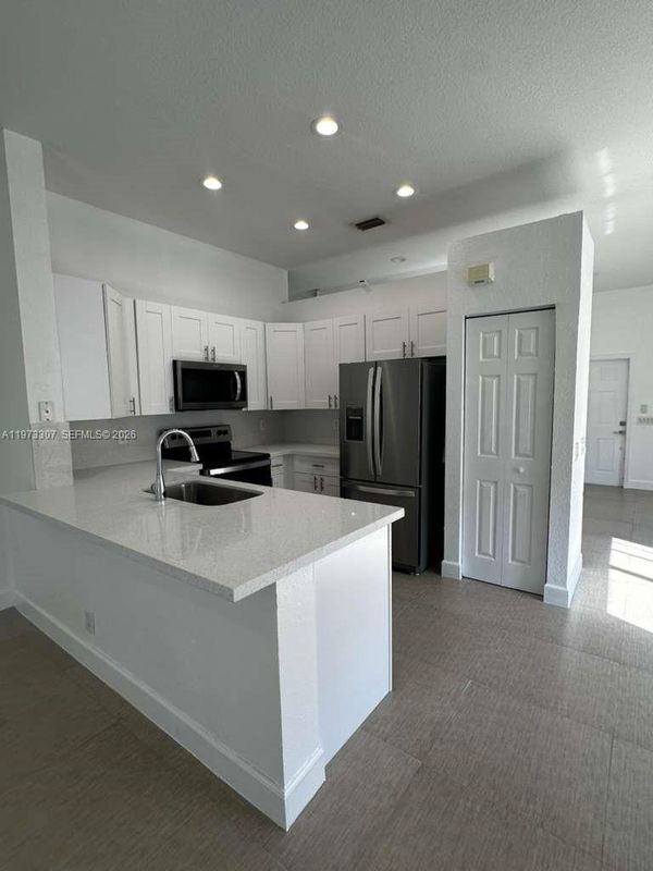Foto del edificio - 1761 Aspen Ln