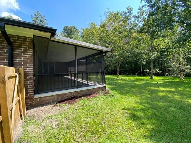 Back porch/garden - 8625 E Beechfern Ln
