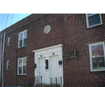 Primary Photo - 5540-5542 Woodland Ave