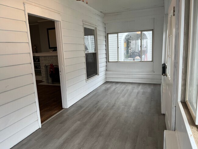 Foto del edificio - 2409 Hilton Ave