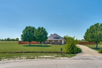 Building Photo - 274 Heather Ln