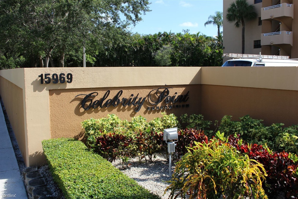 15969 NW 64th Ave, Miami Lakes, FL 33014 Condo for Rent in Miami