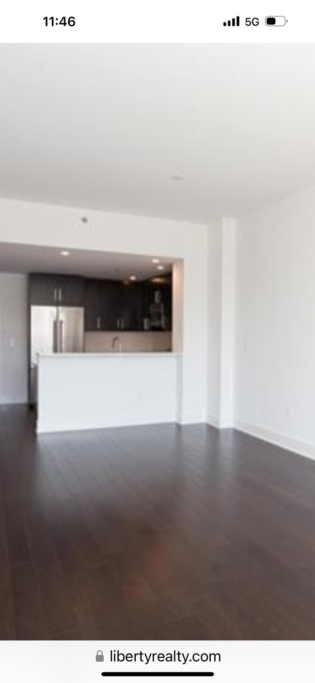 Foto del edificio - 1100 Maxwell Ln