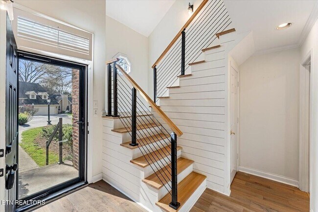 Building Photo - 8930 Wesley Pl