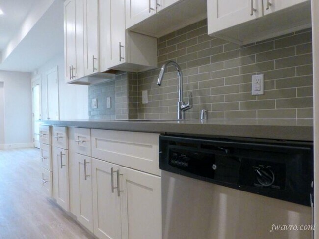 Foto del edificio - 1801 Beach St