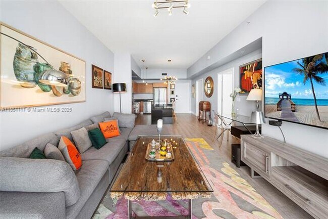 Foto del edificio - 3470 E Coast Ave