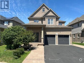 Building Photo - 106 Coopershawk St