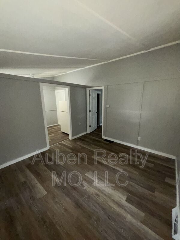 Building Photo - 1300 S Appleton Ave