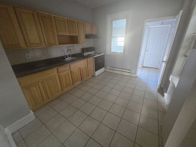 Building Photo - 30 N Dewey St