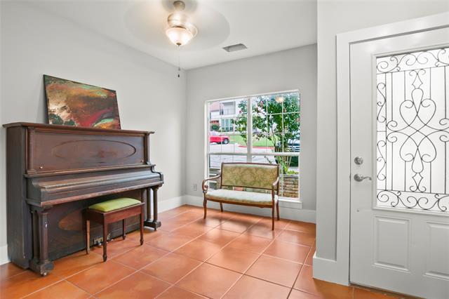 Foto del edificio - 4020 Mediterranean St