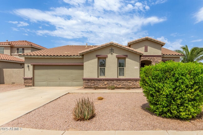 Building Photo - 4274 E Gleneagle Dr