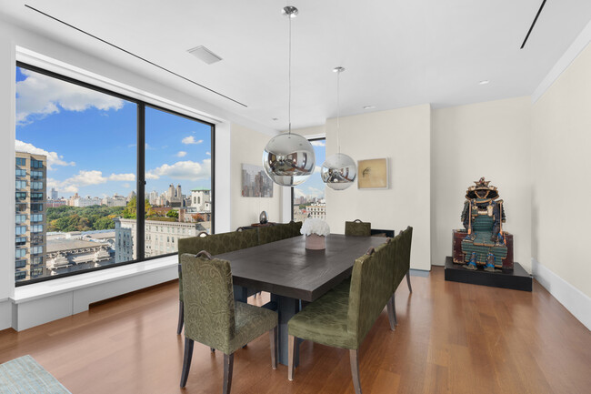 Building Photo - 1080 Madison Ave