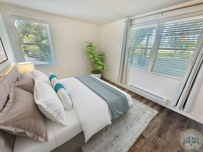 Foto del edificio - Charming & Fully Updated 2 BR | 1 BA Condo in Novato