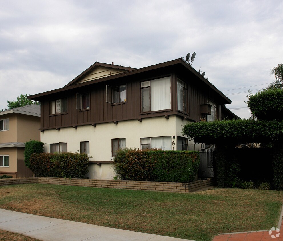 Foto del edificio - 813-817 N Palmetto Ave