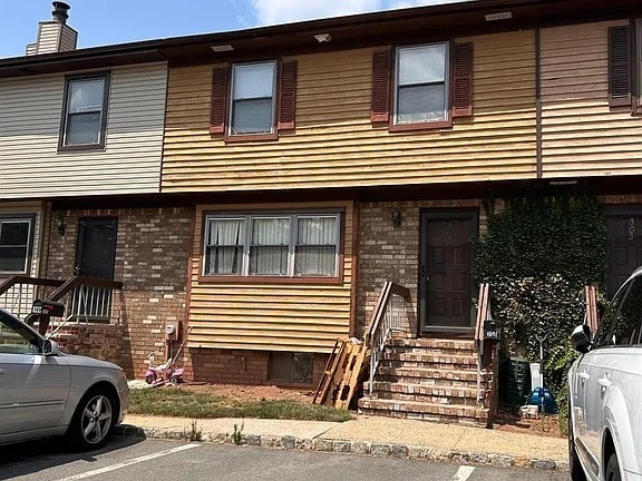 Building Photo - 304 Merrywood Dr