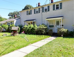 Building Photo - 14 Degraw Ave