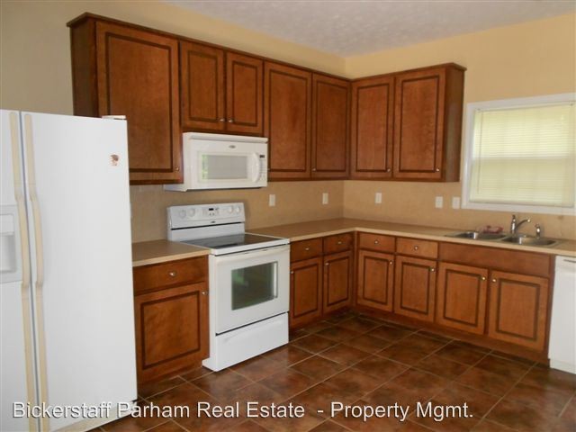 Foto del edificio - 2316 Summerville Rd