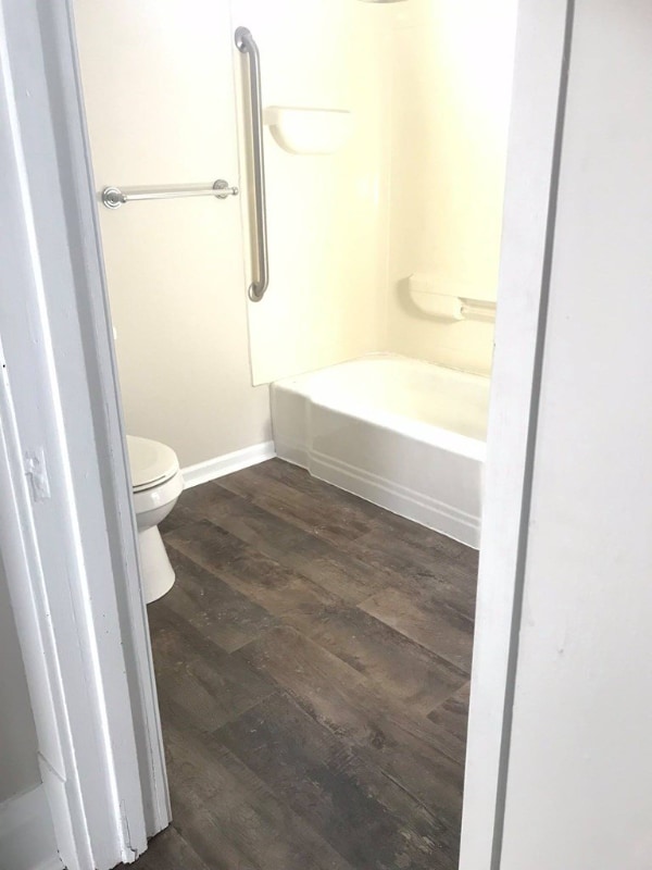 Building Photo - 104 N 8th St