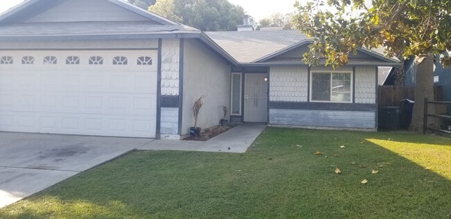 Building Photo - 5909 Cedar Glen Ln