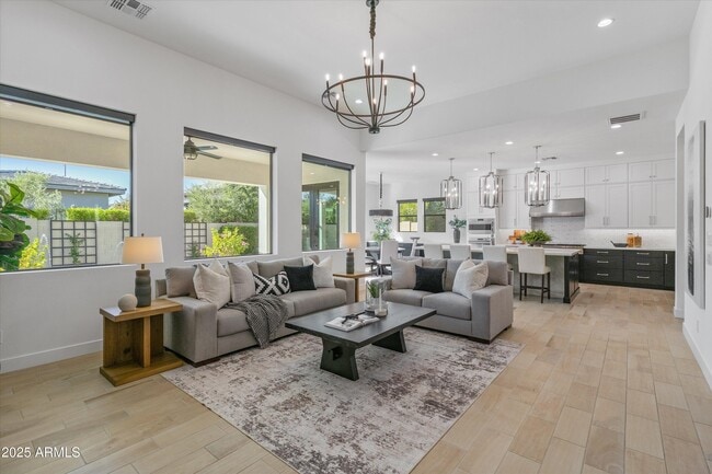 Building Photo - 3890 E Andalusia Ave