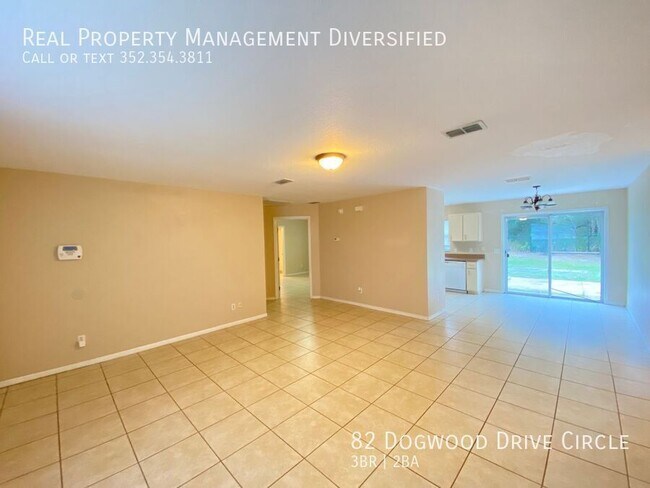 Foto del edificio - 82 Dogwood Dr Cir