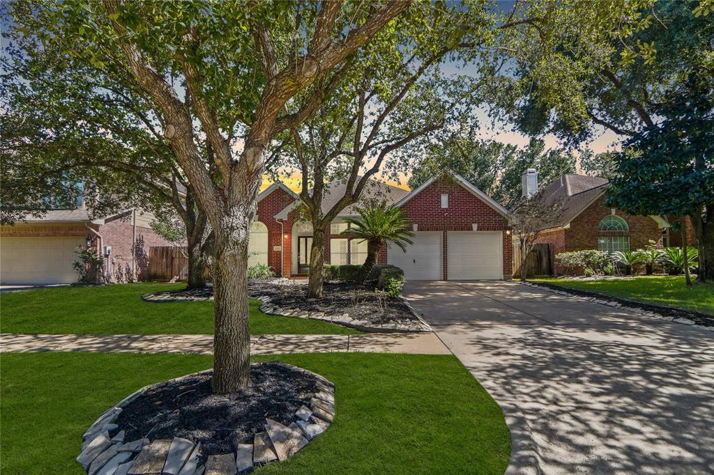 Foto principal - 2211 Millerton Ln