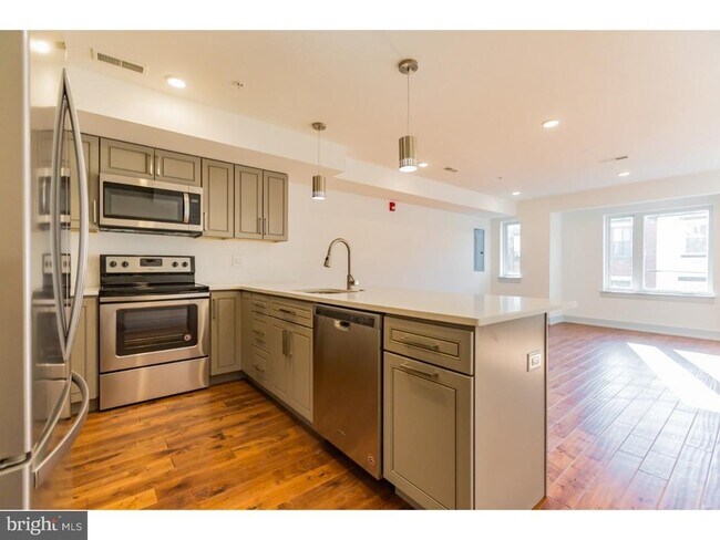 Building Photo - 1511 Brown St