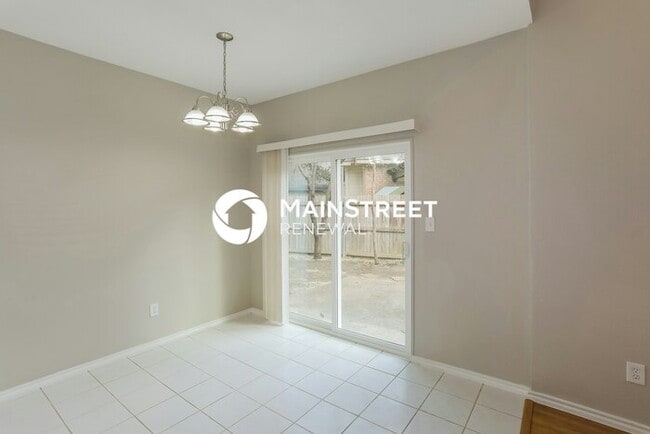 Building Photo - 3 Bedroom Pet-Friendly Home in Flower Moun...