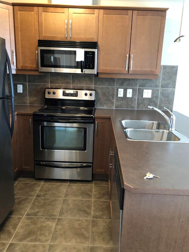 Photo du bâtiment - 1 Bed 1 Bath Unit in Calgary, AB