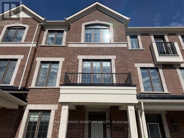 Photo du bâtiment - 1369 William Halton Pkwy